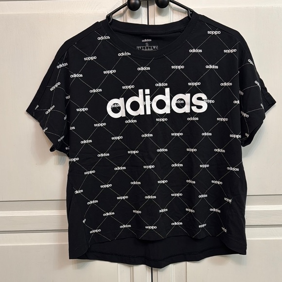 Adidas Black and White Patterned Tee. High low. Size S. - Picture 1 of 6